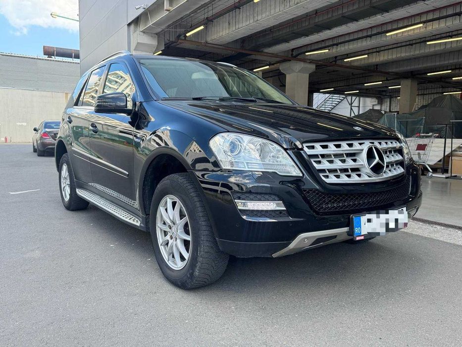 MERCEDES-BENZ ML-Class 0 — imagine 3