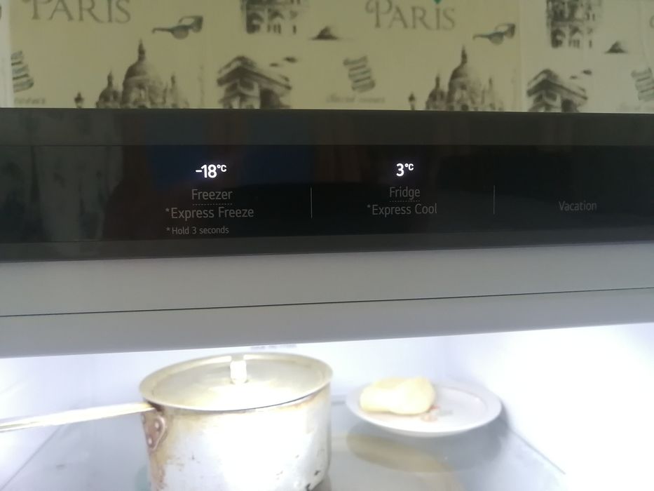 Продам холодильник LG