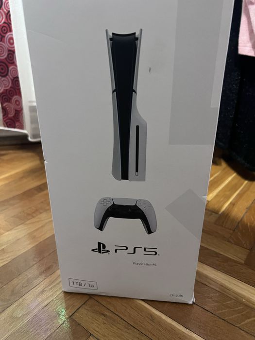 Playstation 5 slim 1 TB DISK D-Chassis ca NOU