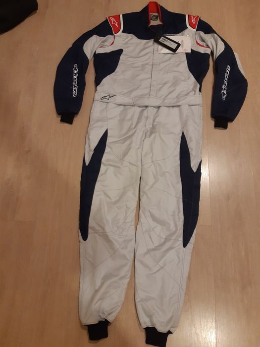 Alpinestars, combinezoane auto,mănuși auto