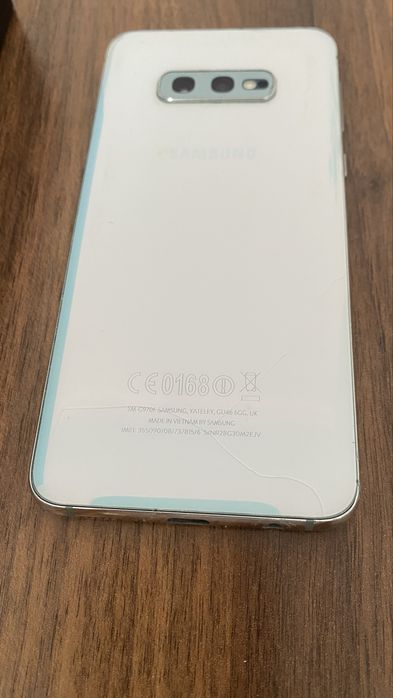 Продам SAMSUNG S10e