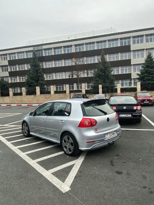 Vw Golf 5 an 2006 motor 2.0Tdi 140hp acte val fiscal pe loc