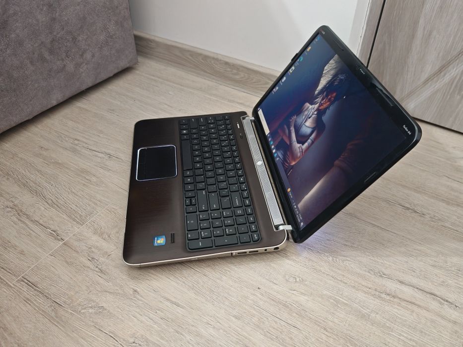 Laptop HP cu I3 și hdd 750gb