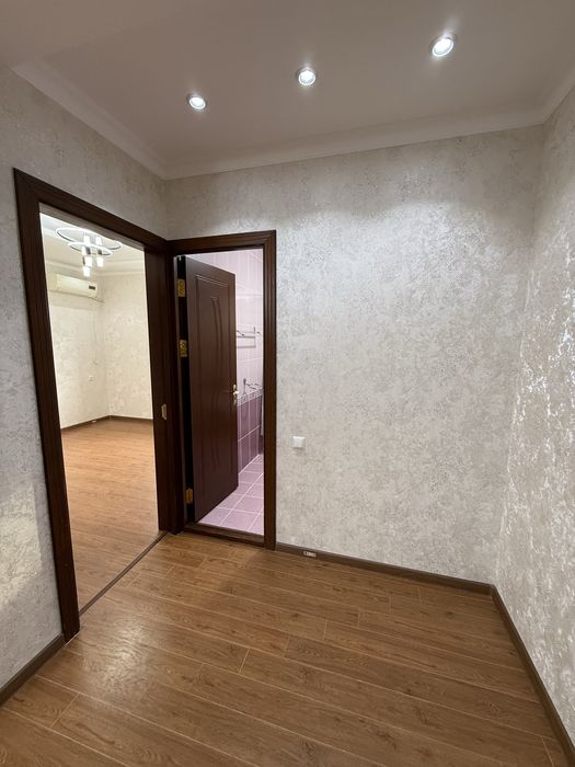 Mirzo Ulugbek TTZ Xumoyun “14-dom” 3/3/4, 72m2, gishtli dom,evroremont