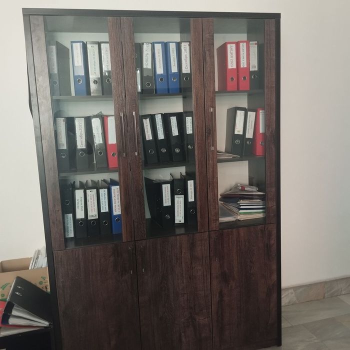 Ofis medallari sotiladi.