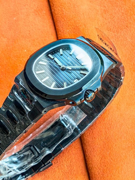Patek Nautilus с 4 секунди отклонение