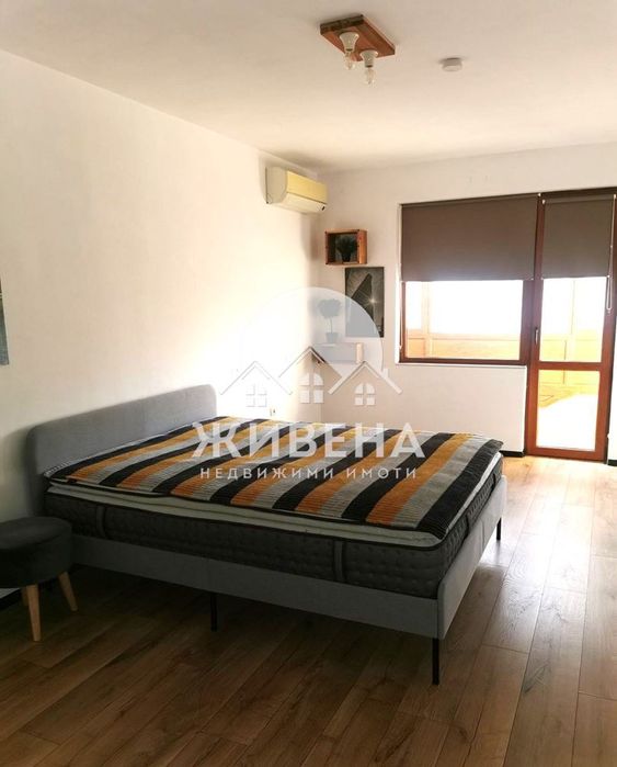 Продава се Тристаен апартамент в Варна, Възраждане 4 - 134 кв.м за 1612 €/кв.м - Снимка #8