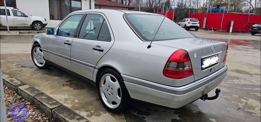 Vand mercedes c200 atestat istoric