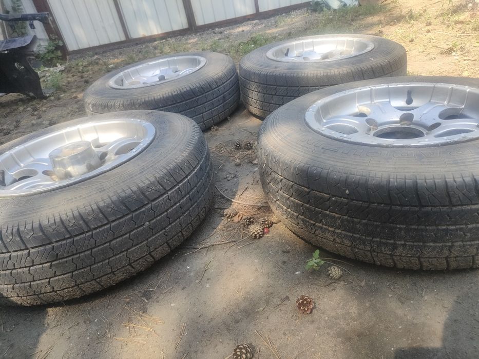 Продам диски с резиной