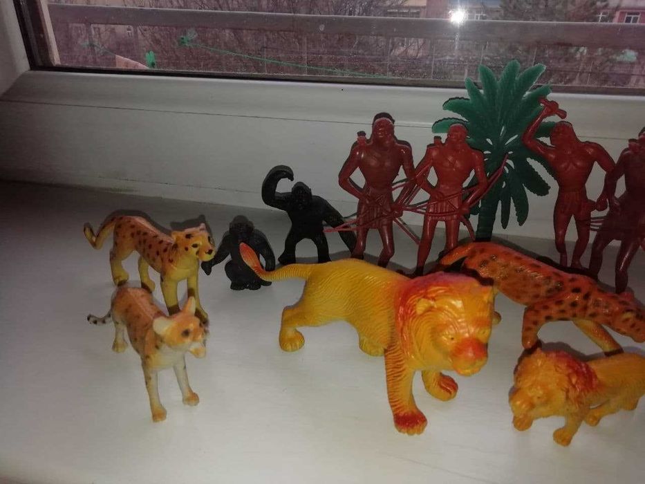 Животные и люди Африки, игрушки-фигурки для детей
