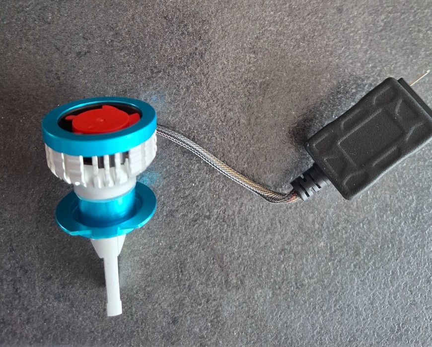 Супер бял canbus H7 LED²