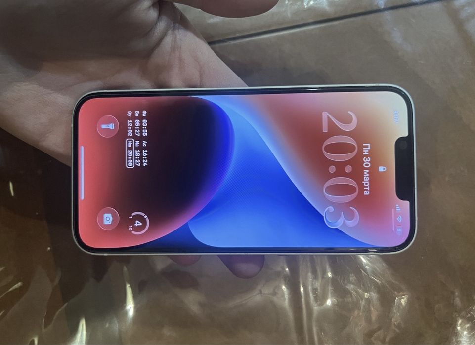 Продам айфон 14