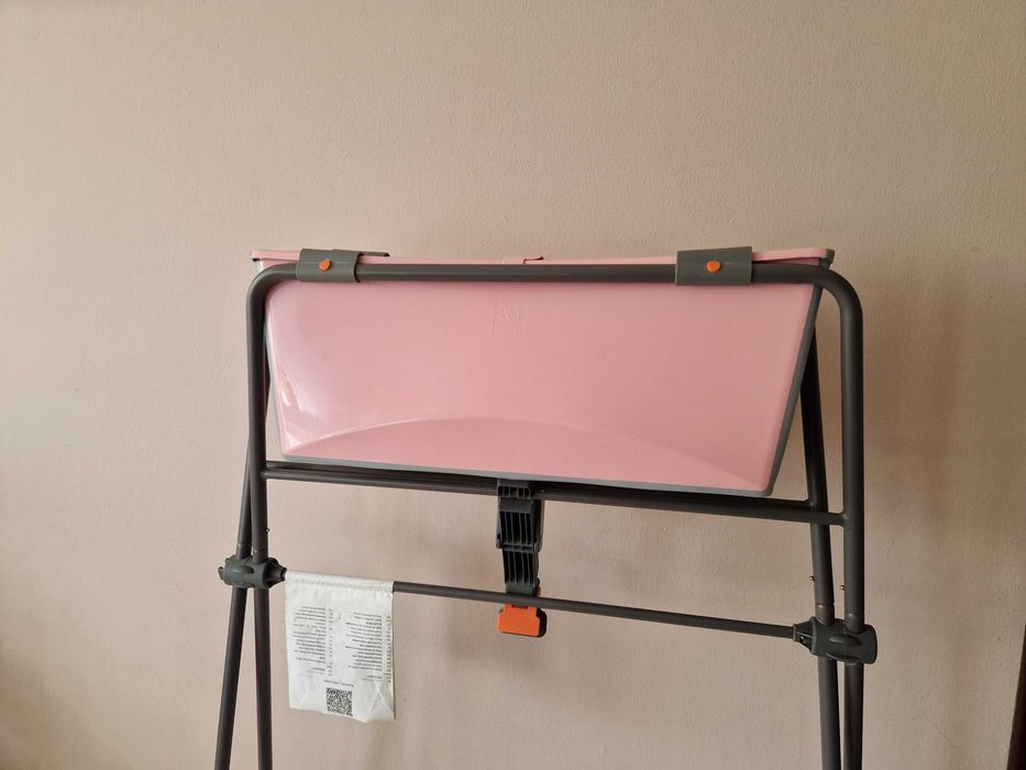 Ваничка със стпйка и подложка за новородено Stokke flexi bath