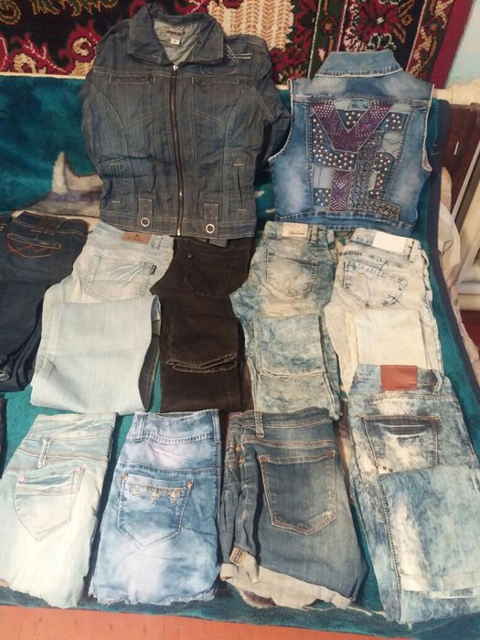Джинсы разные на девочку