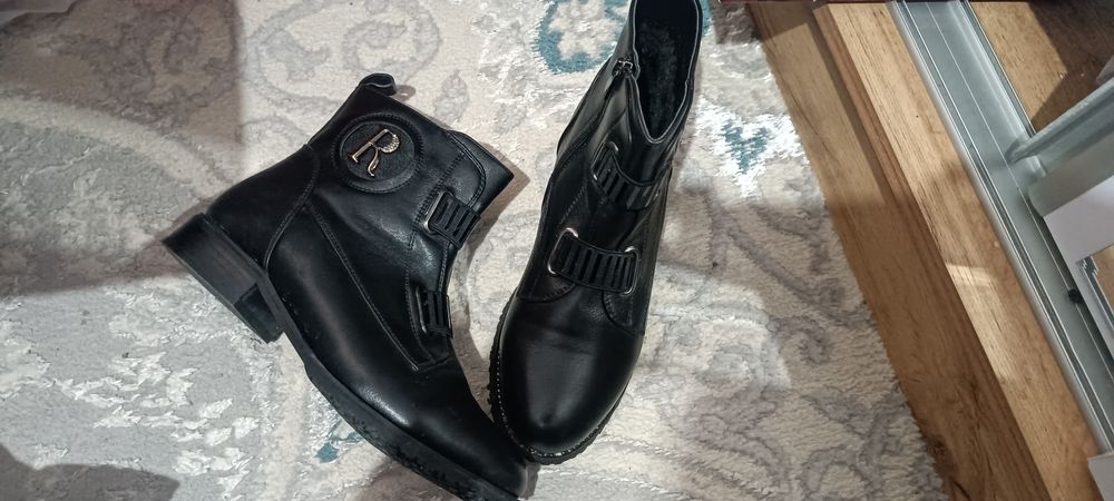 Женская обувь полусапожки