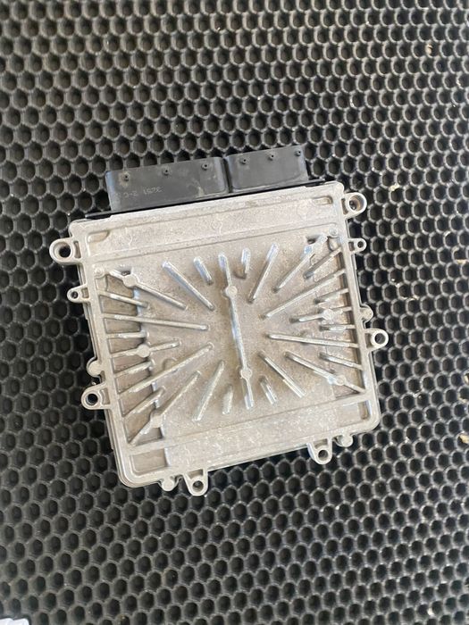 ECU Calculator motor Volvo XC60 31336983 0281018414 EDC17CP48