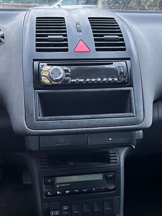 VW polo 1.4 газ КЛИМА