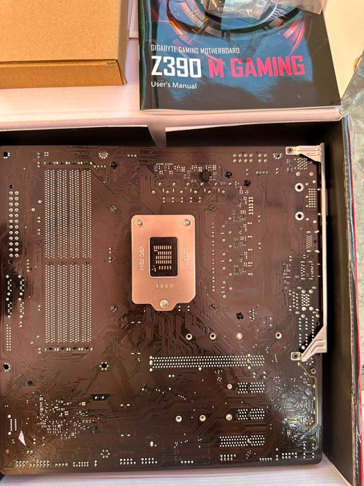 Placa de Baza Gigabyte Z390 M Gaming, Full Set Original [Overclocking Support]