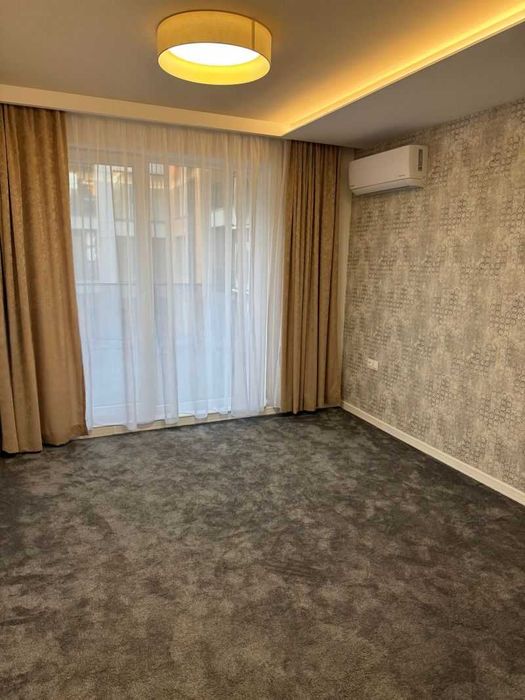 Продава се Тристаен апартамент в Пловдив, Остромила - 96 кв.м за 1190 €/кв.м - Снимка #5