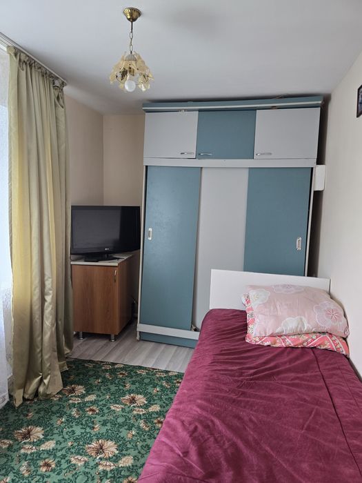 Продам 2-х км Узкоколейная