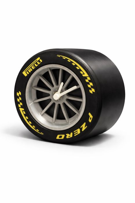 Ceas birou in forma de roata Formula 1 Medium printata 3D