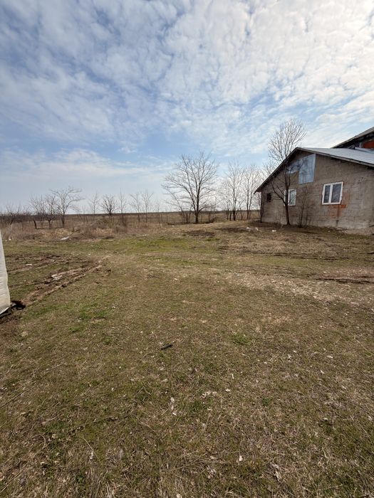 Vind casa in Potirnichesti