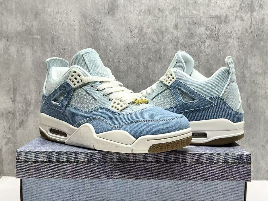 Оригинални мъжки маратонки Nike Air Jordan 4 Retro Worn Blue