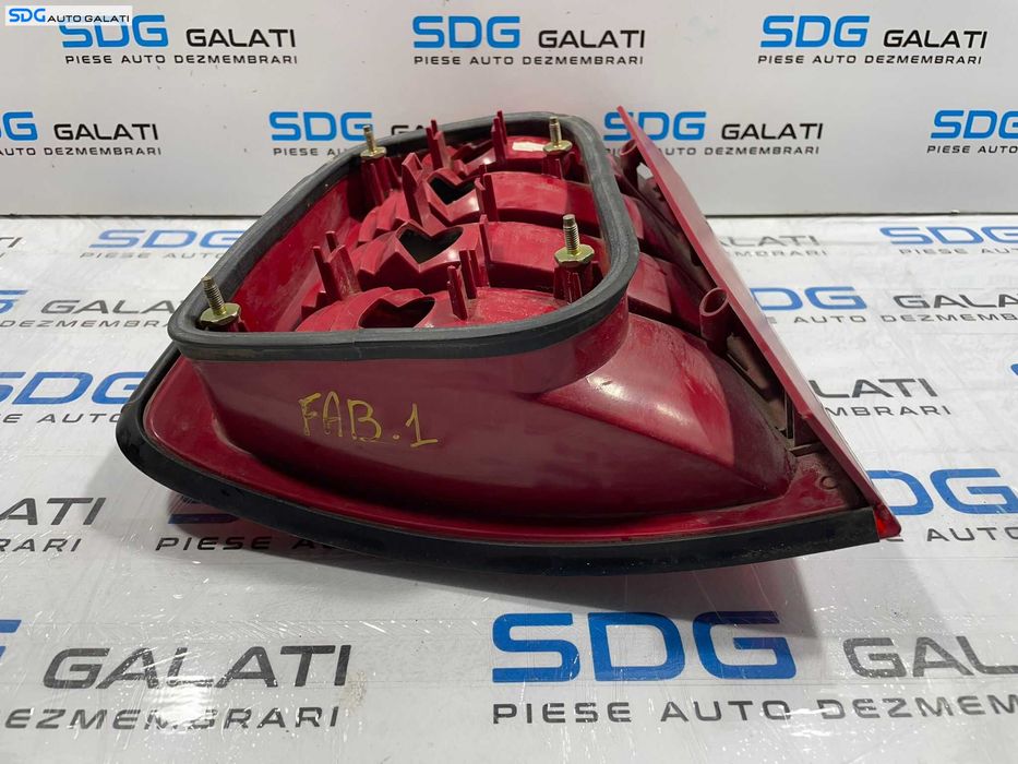 Stop Tripla Lampa Dreapta Skoda Fabia 1 Break Combi 2000 - 2007 Cod 6Y9945096 6Y9945112 [L4760]