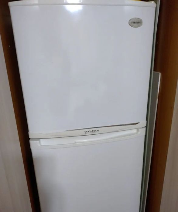 Продам холодильник Samsung, NO FROST, требуется ремонт