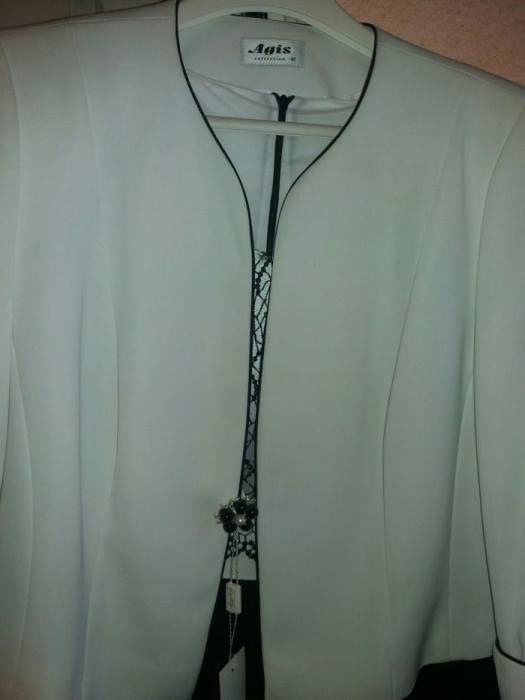 Compleu de ocazie mar 44 nou