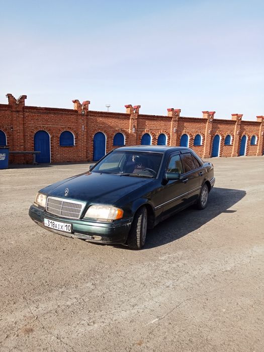 Мерседес Бенц 1995 г.в.