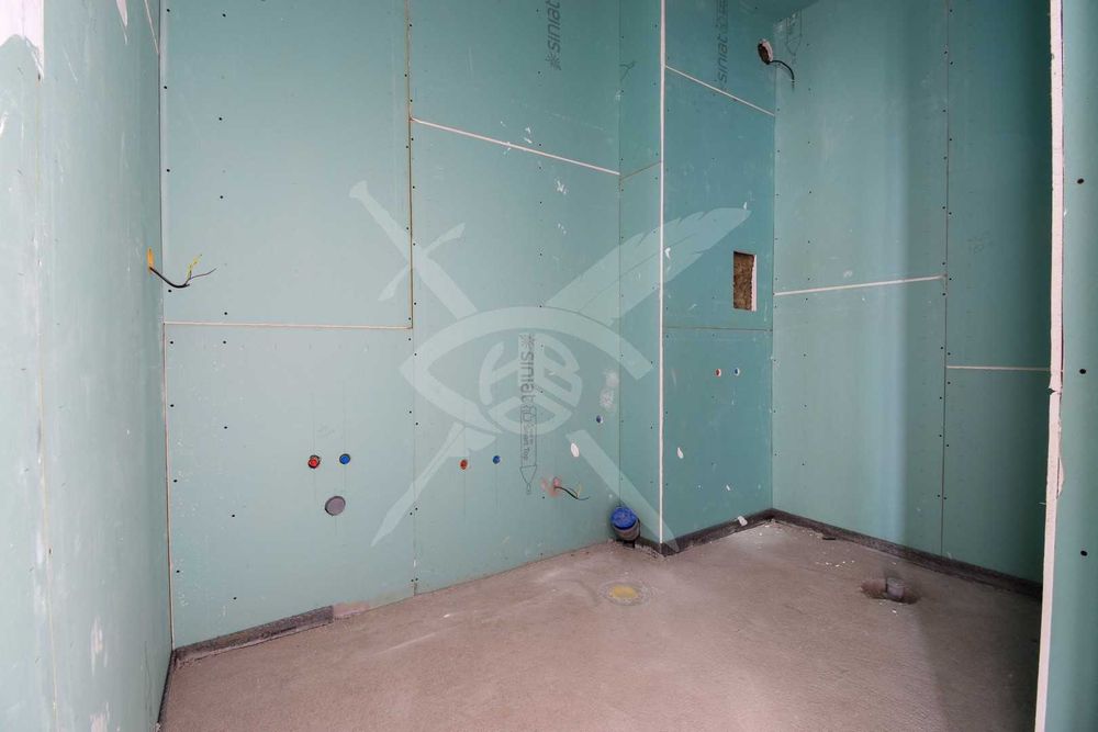 Продава се Четиристаен апартамент в София, Кръстова вада - 174 кв.м за 3096 €/кв.м - Снимка #13