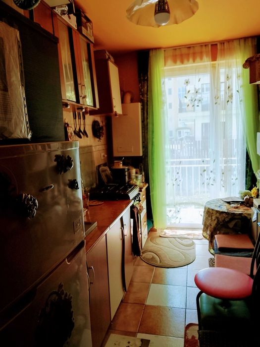 Vând apartament cu 1 camera in Floresti