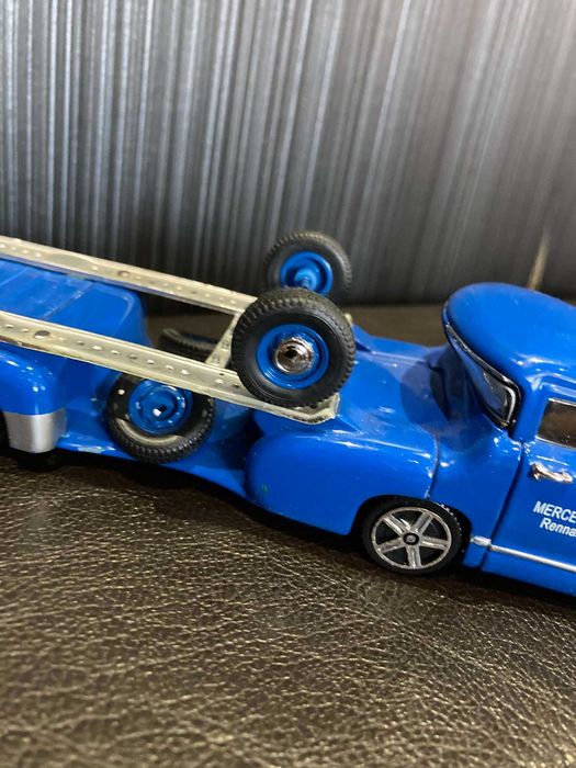 MERCEDES RENNABEILUNG Premium Classixxs 1:43 бартер