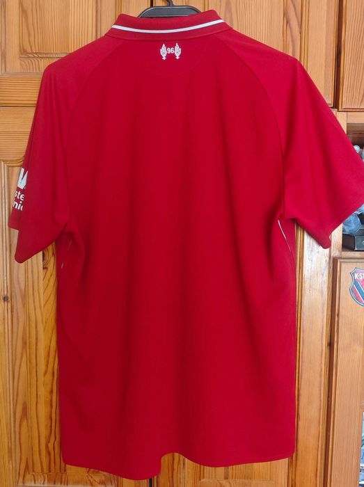 Оригинална фанелка Liverpool от Madrid 2019 спечелвайки Шампионска лиг