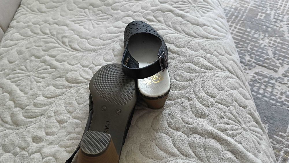 Продам босоножки, 36 размер