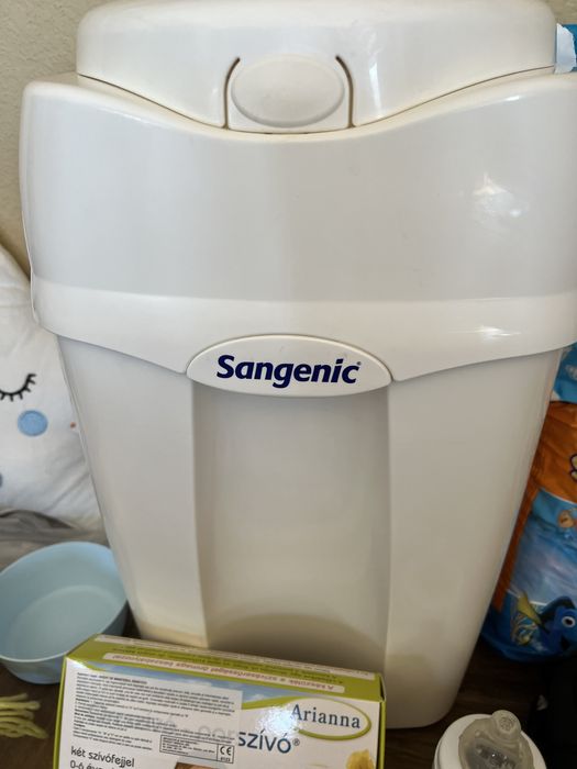 Lot cos pampers Tommee Tippee, geanta Avent, batista bebelusului