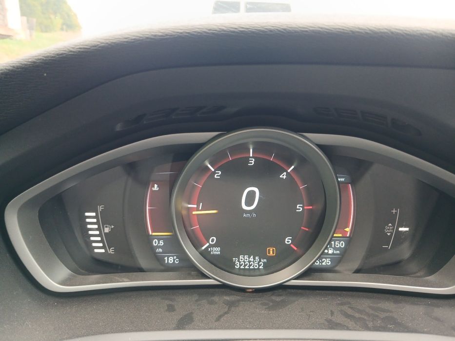 Volvo v40 d2  întreținut