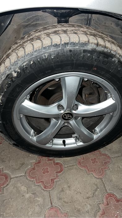 Продается  225/60/R18 летний шины с дисками