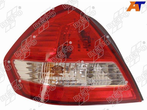 Фонарь задний Nissan Tiida