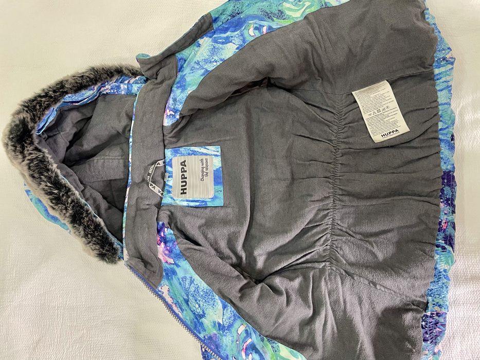 Продам зимний комбинезон huppa