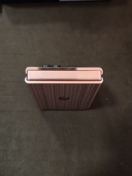 Motorola Razr 60 Ultra 5G 16GB RAM 512GB Brown