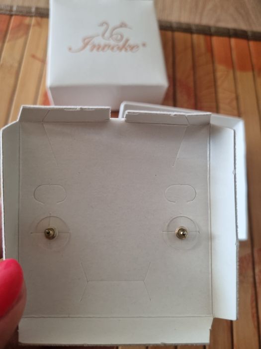 НОВА ЦЕНА! Обеци, нови на марката Invoke