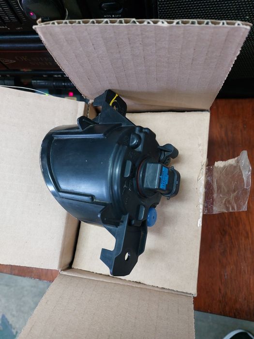 Автозапчасти на автомобиль.