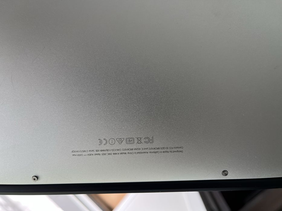 Macbook air 2015 i5/8gb/256gb