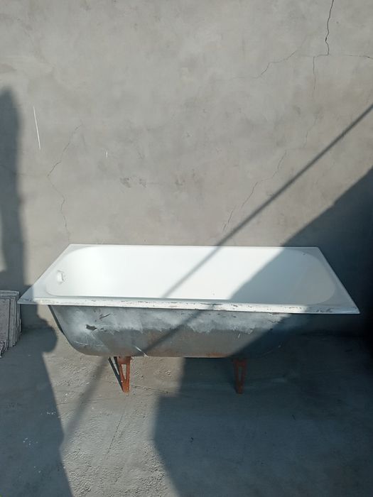 Ванна чугунная в отличном состояние