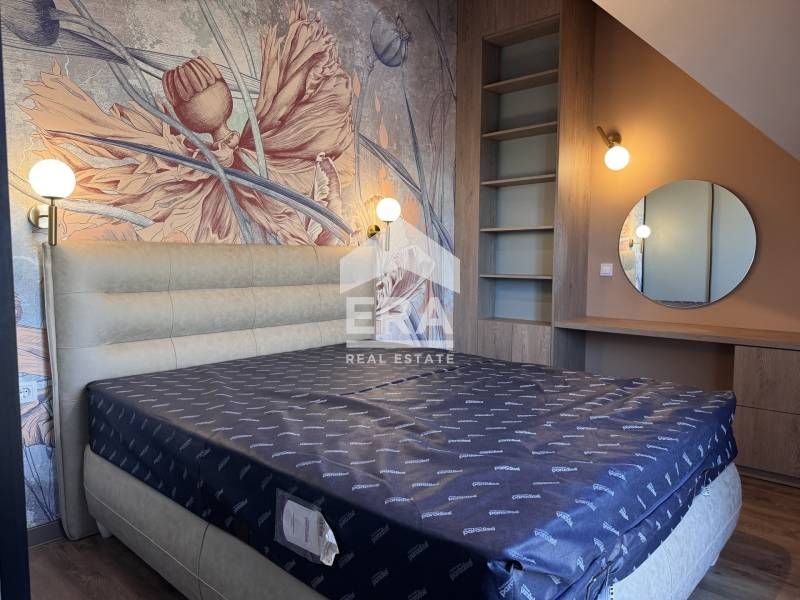 Продава се  в Варна, Център -  кв.м за 0 €/ - Снимка #5