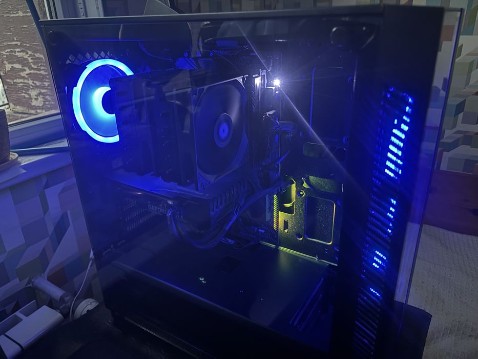 Геймърски компютър AMD Ryzen 5 5600X / GTX 1660 Super