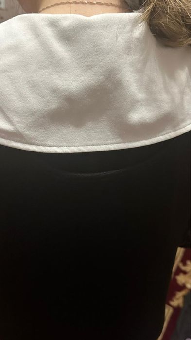 Сәнді ерекші жағалы көйлек