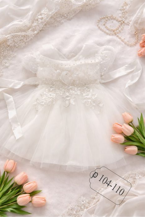 платье праздничное 5000тг - одно